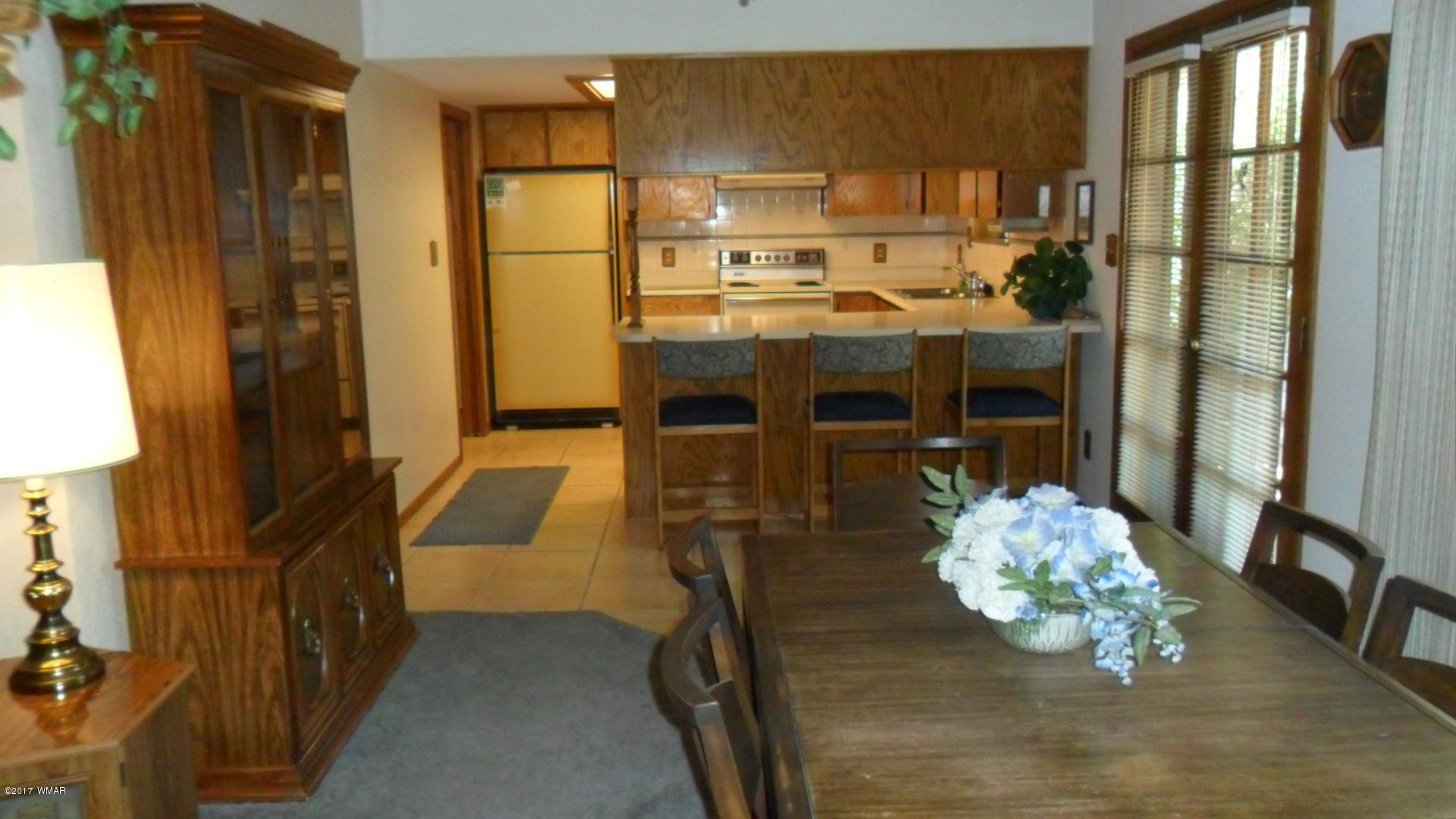 560 East Merrill Show Low, AZ 85901 - Photo 10 of 41