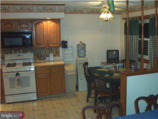 12503 Richton Road Philadelphia, PA 19154 - Photo 3 of 6