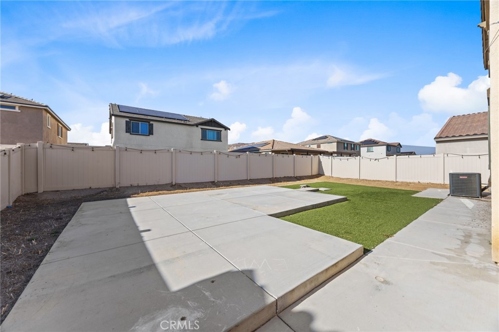 774 Green Court Perris, CA 92571 - Photo 31 of 35