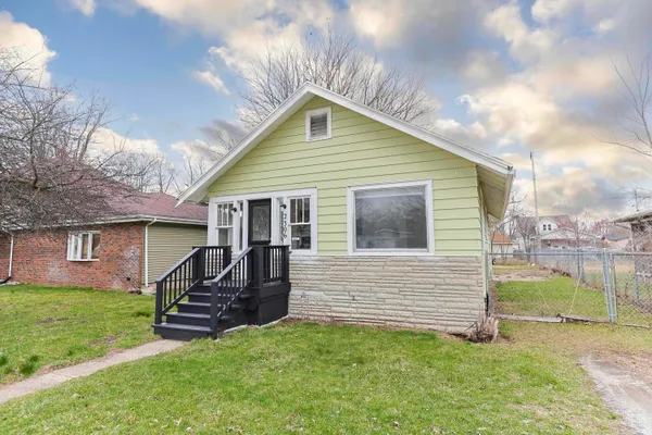 $122,000 | 2306 Mather Avenue, Elkhart, IN 46517