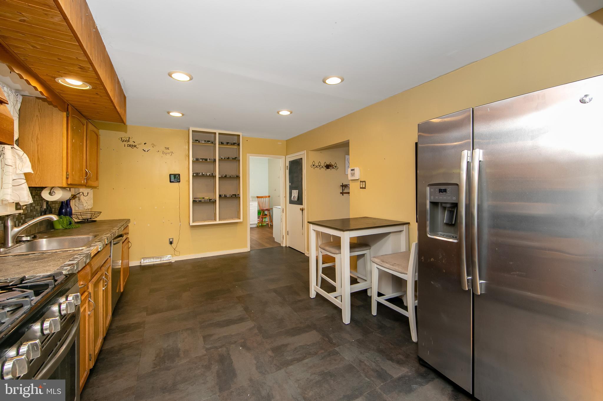 396 Holly Road Marlton, NJ 08053 - Photo 12 of 32