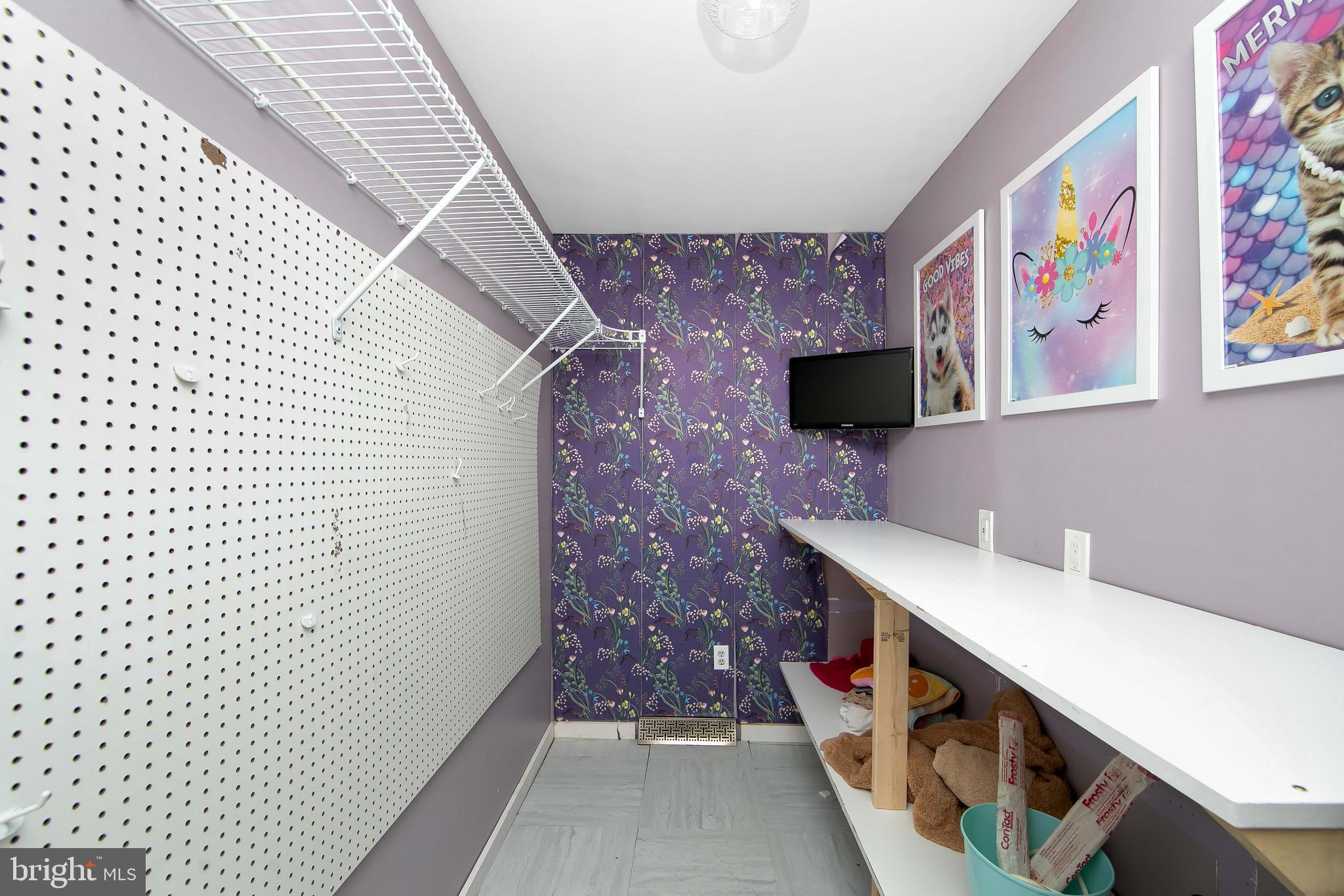 396 Holly Road Marlton, NJ 08053 - Photo 29 of 32 2nd Floor Laundry Room