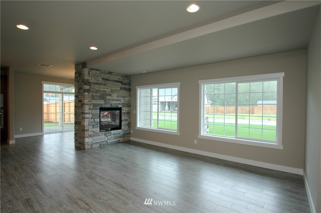 9133 Fox Ridge Lane Southeast Olympia, WA 98513 - Photo 2 of 25 Gallery Image 2