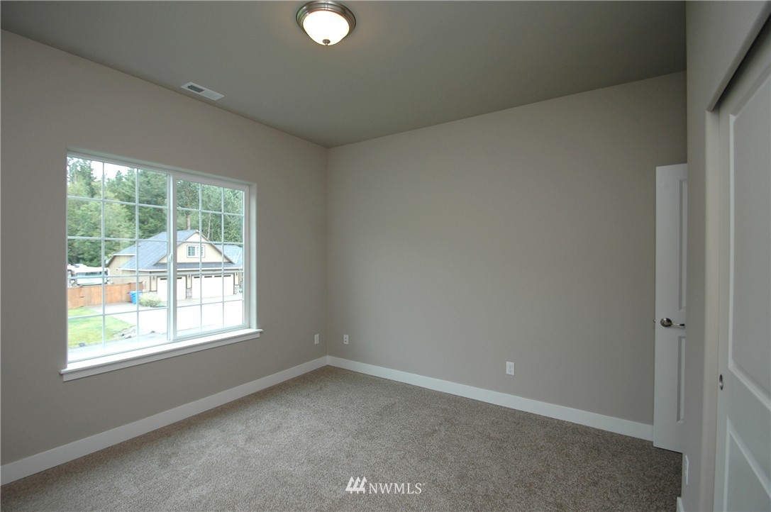 9133 Fox Ridge Lane Southeast Olympia, WA 98513 - Photo 17 of 25 Gallery Image 17