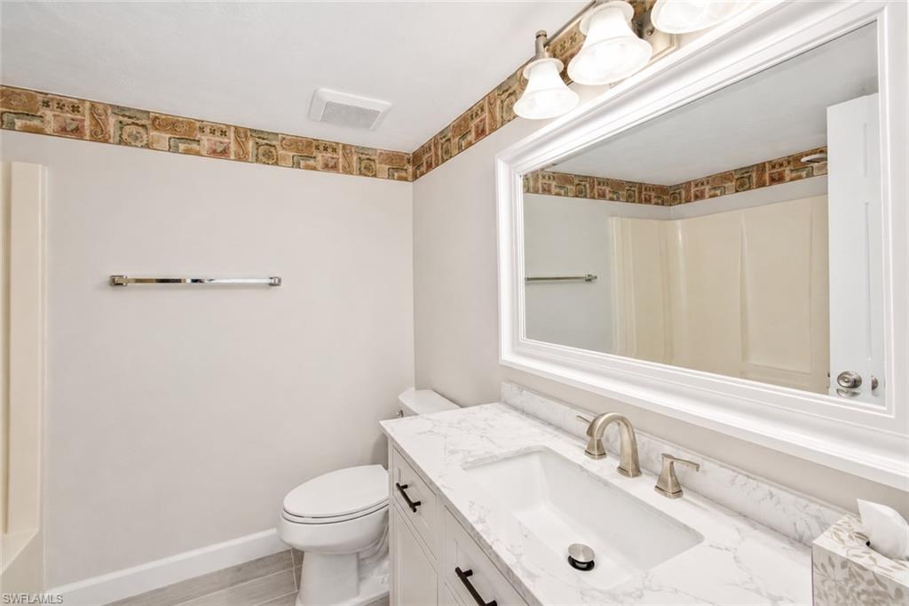 2340 Naples Trace Circle, Unit 2 Naples, FL 34109 - Photo 14 of 23