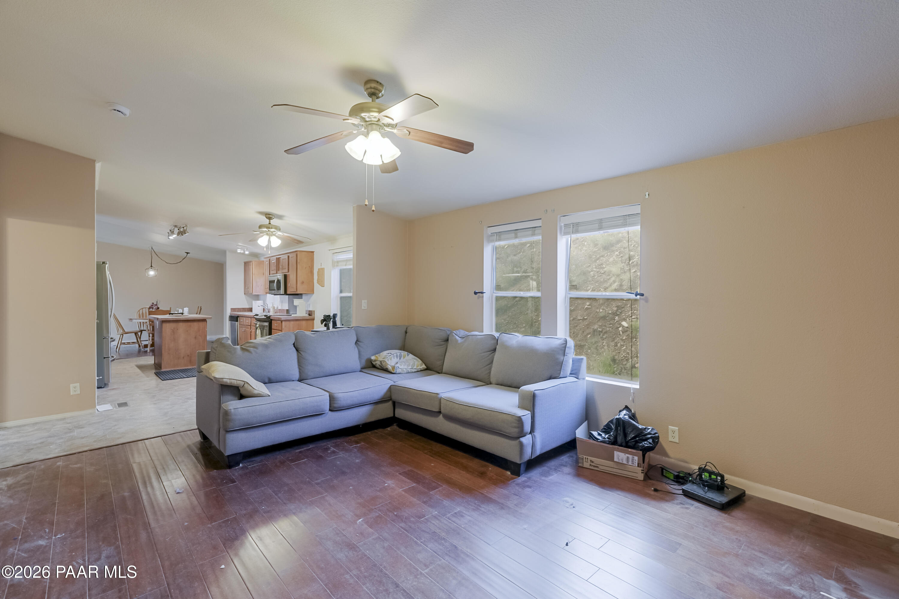 11800 Henderson Road Dewey-Humboldt, AZ 86327 - Photo 12 of 49 Family Room 2
