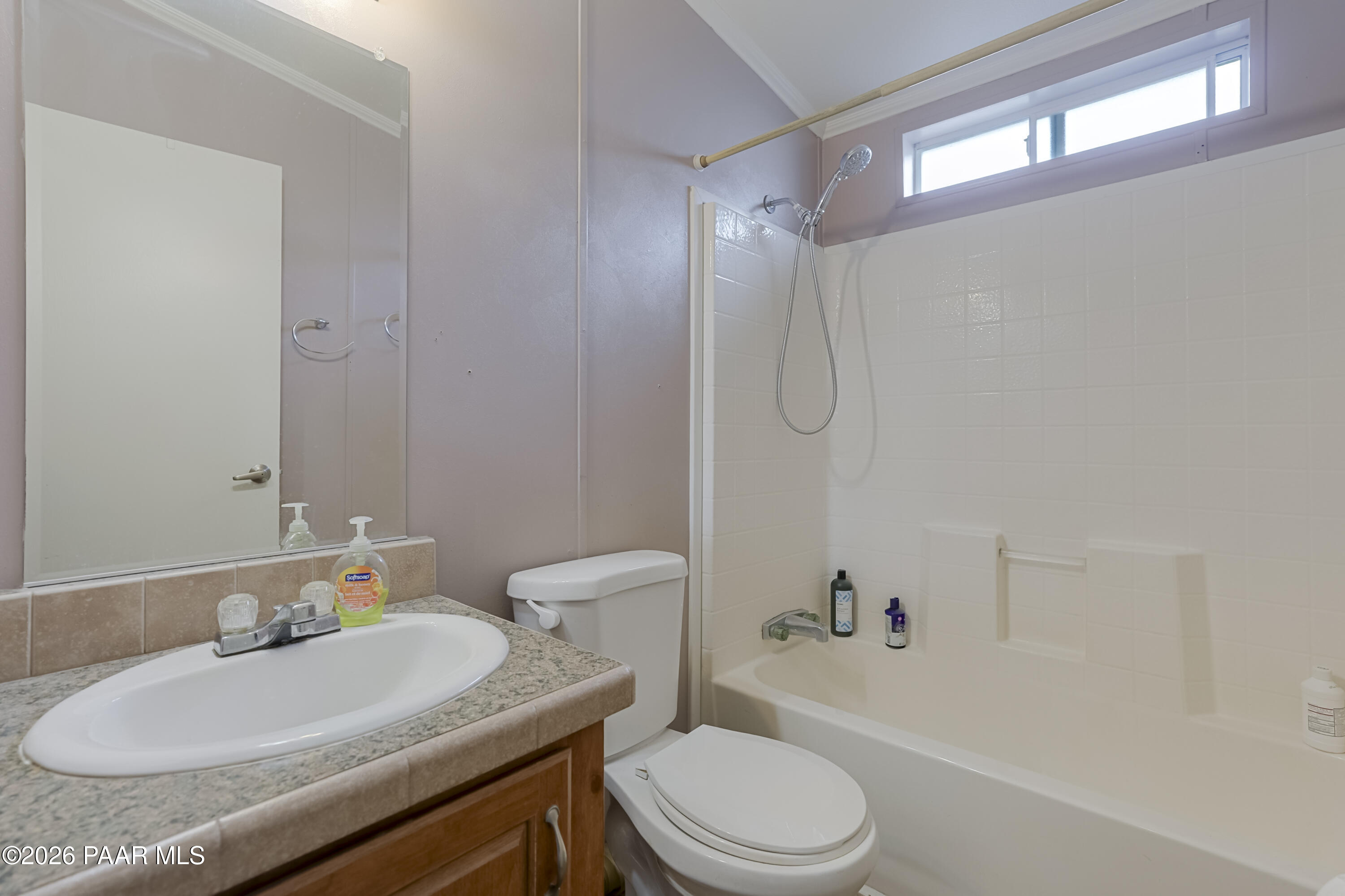 11800 Henderson Road Dewey-Humboldt, AZ 86327 - Photo 20 of 49 Guest Bathroom 1