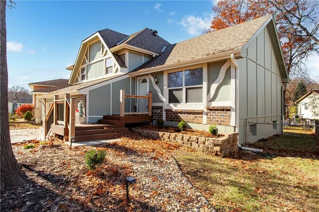 $350,000 | 1631 South Kenwood Street, Olathe, KS 66062