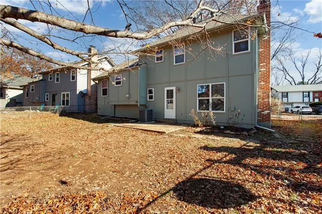 $350,000 | 1631 South Kenwood Street, Olathe, KS 66062