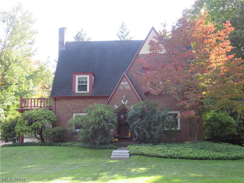 2021 Canfield Road Youngstown, OH 44511 - Photo 1 of 34 Gallery Image 1