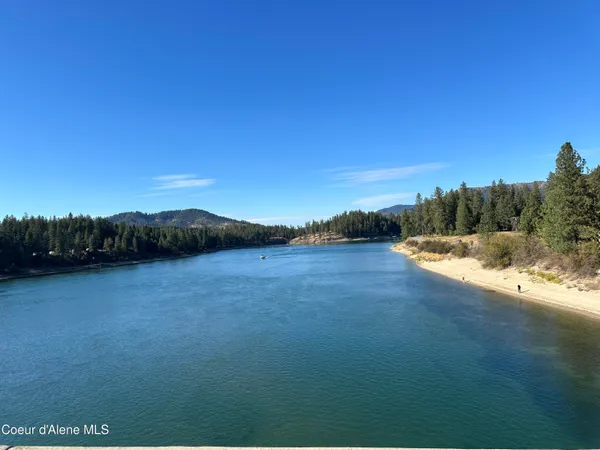 $1,580,000 | Lot1-blk1 Lot1-blk1 Kayak Loop, Oldtown, ID 83822