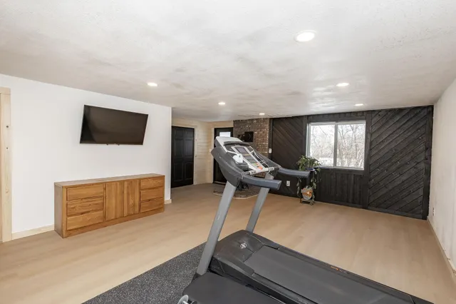 $284,900 | 41888 Bur Oak Hills Loop, Pelican Rapids, MN 56572