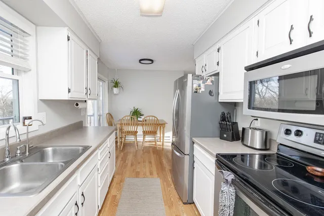 $284,900 | 41888 Bur Oak Hills Loop, Pelican Rapids, MN 56572