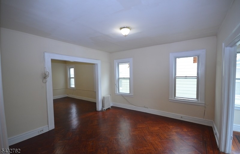 30 Goodwin Avenue Newark, NJ 07112 - Photo 2 of 11