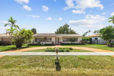$725,000 | 10262 Southwest 27th Street, Miami, FL 33165