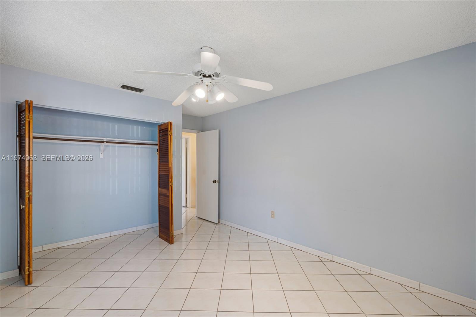 10262 Southwest 27th Street Miami, FL 33165 - Photo 14 of 20
