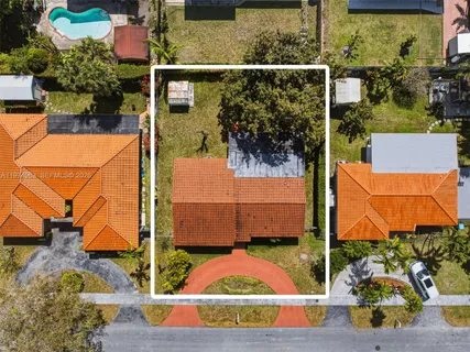 $725,000 | 10262 Southwest 27th Street, Miami, FL 33165