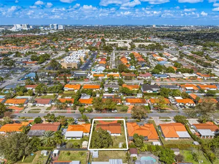 $725,000 | 10262 Southwest 27th Street, Miami, FL 33165