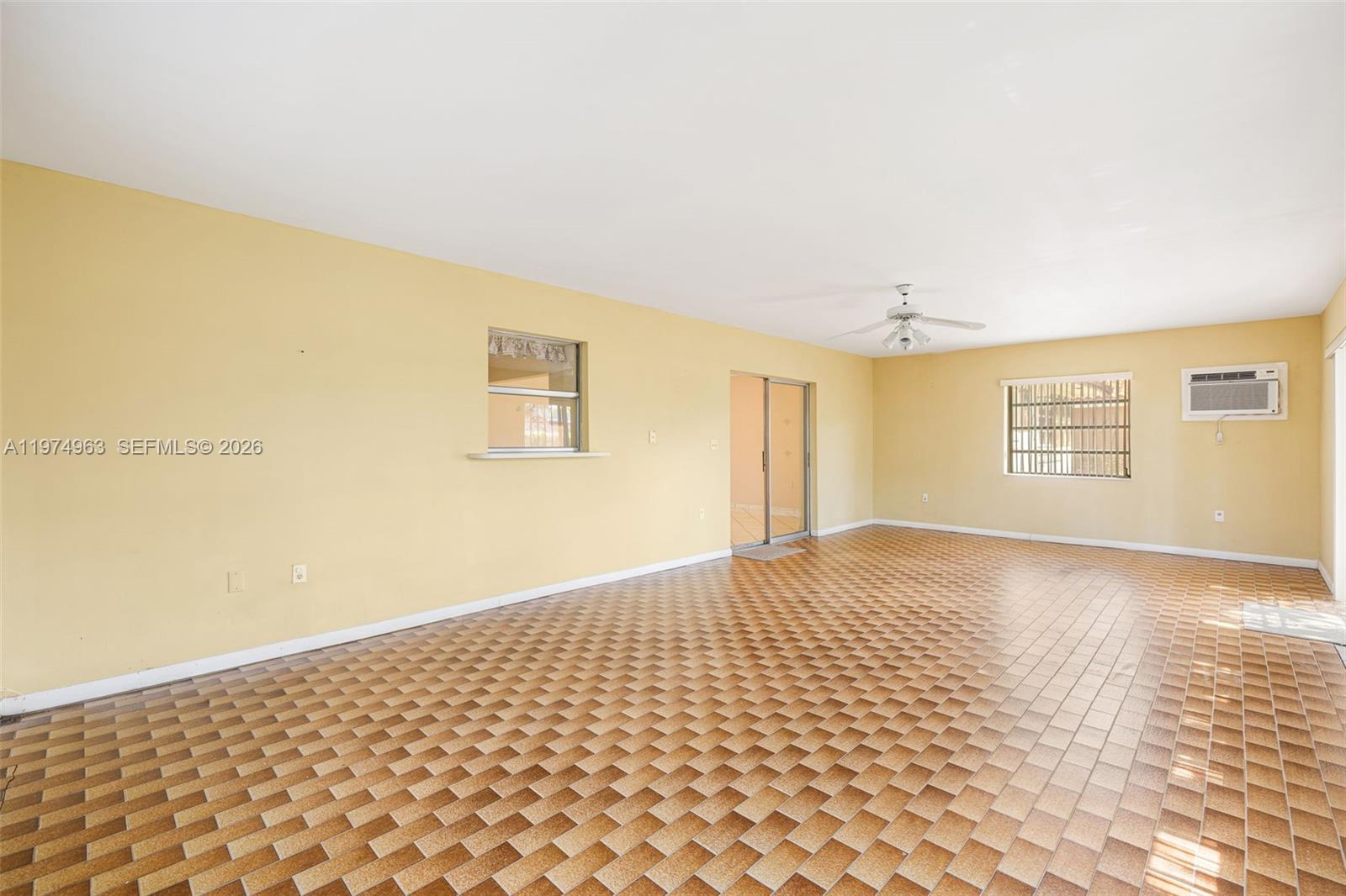 10262 Southwest 27th Street Miami, FL 33165 - Photo 8 of 20