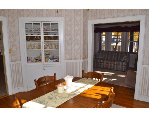 10 Richardson Road Stoneham, MA 02180 - Photo 8 of 21 Gallery Image 8