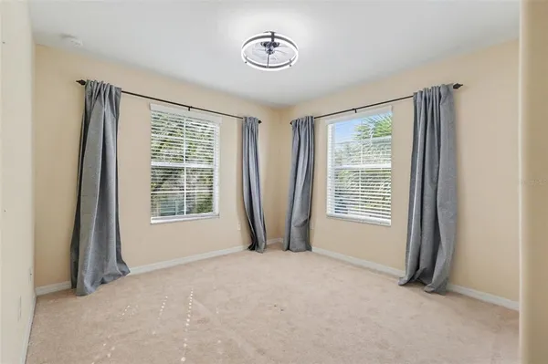 $1,950 | 6246 Timberly Lane, Zephyrhills, FL 33542