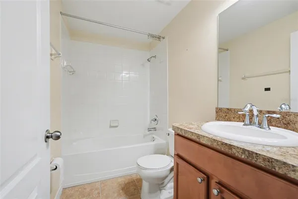 $1,950 | 6246 Timberly Lane, Zephyrhills, FL 33542
