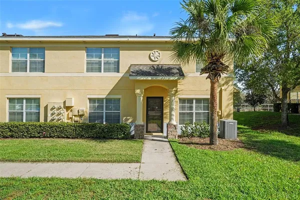 $1,950 | 6246 Timberly Lane, Zephyrhills, FL 33542