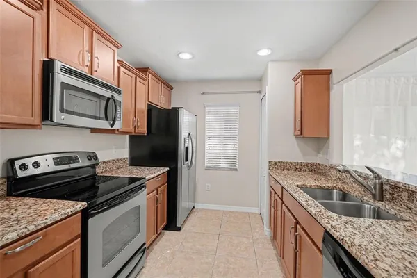 $1,950 | 6246 Timberly Lane, Zephyrhills, FL 33542