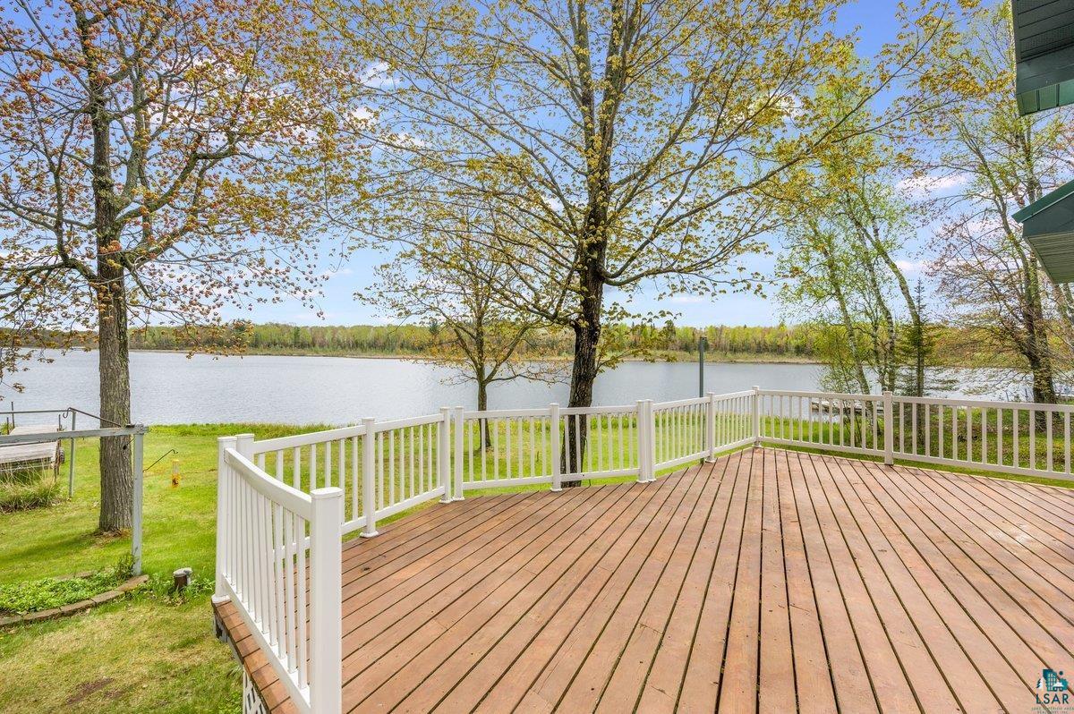 8092 Fairview Road Superior, WI 54880 - Photo 4 of 23