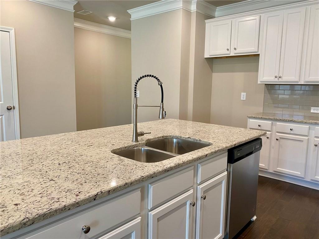 2527 Pearl Rdg Trace Buford, GA 30519 - Photo 9 of 29