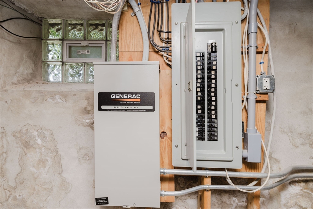 65 Bigelow Street Fall River, MA 02720 - Photo 25 of 32