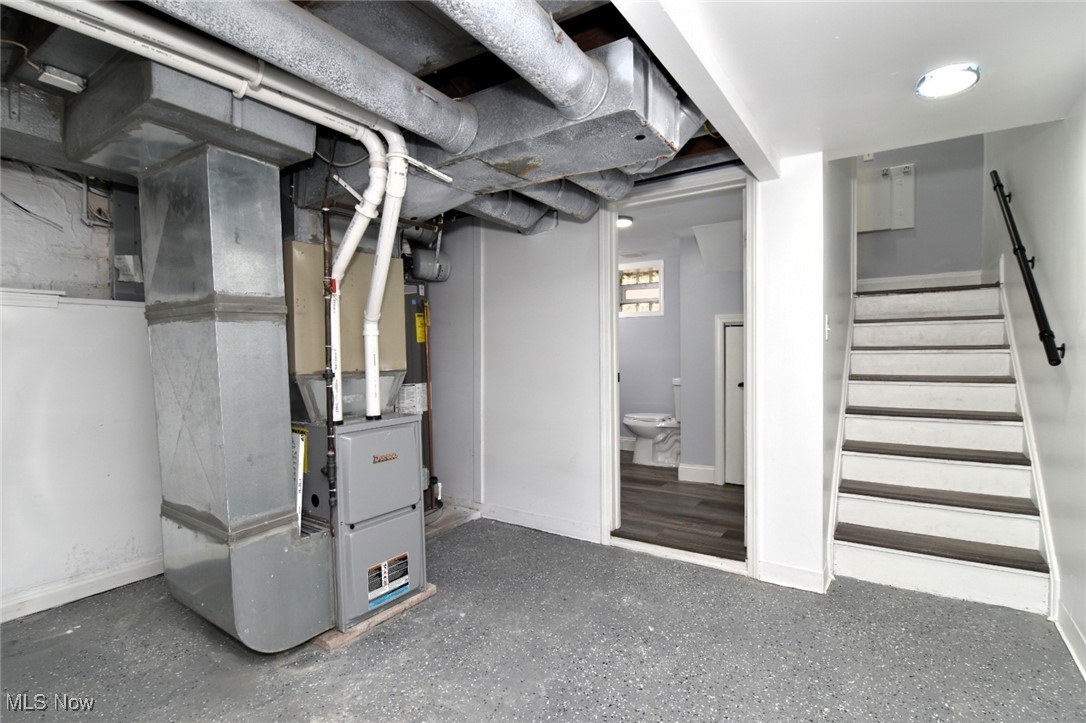 1105 Winston Road Cleveland, OH 44121 - Photo 15 of 20 Gallery Image 15