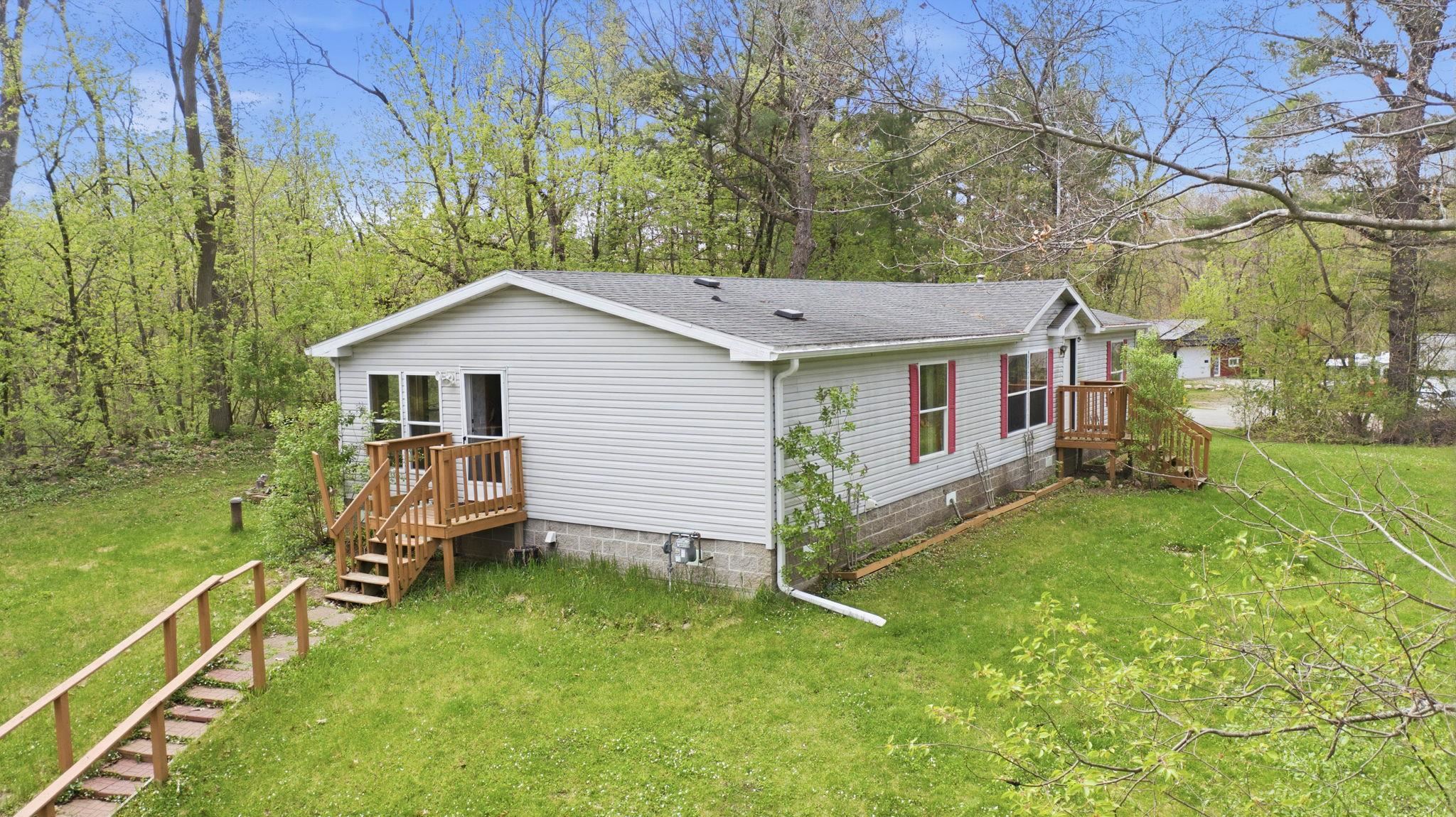 E1775 Garfield Lane Waupaca, WI 54981 - Photo 44 of 69