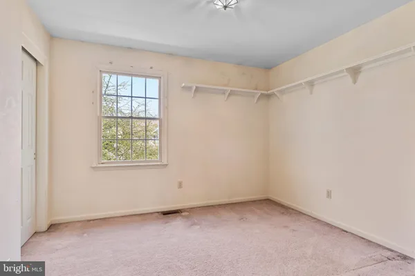 $435,000 | 914 Maplewood Lane, Enola, PA 17025