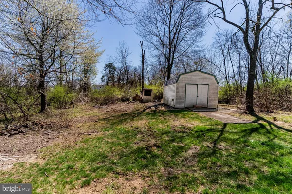 $435,000 | 914 Maplewood Lane, Enola, PA 17025