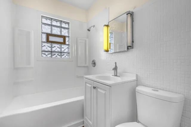 $199,999 | 2727 Birch Avenue, Whiting, IN 46394