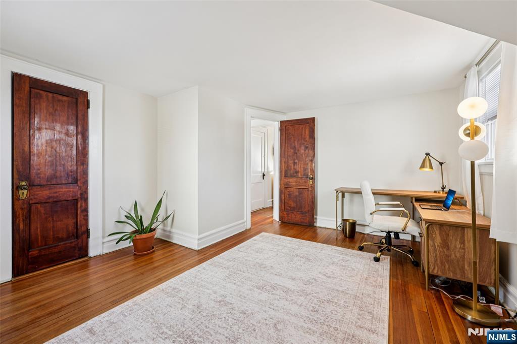 53 Forest Hill Road West Orange, NJ 07052 - Photo 19 of 40