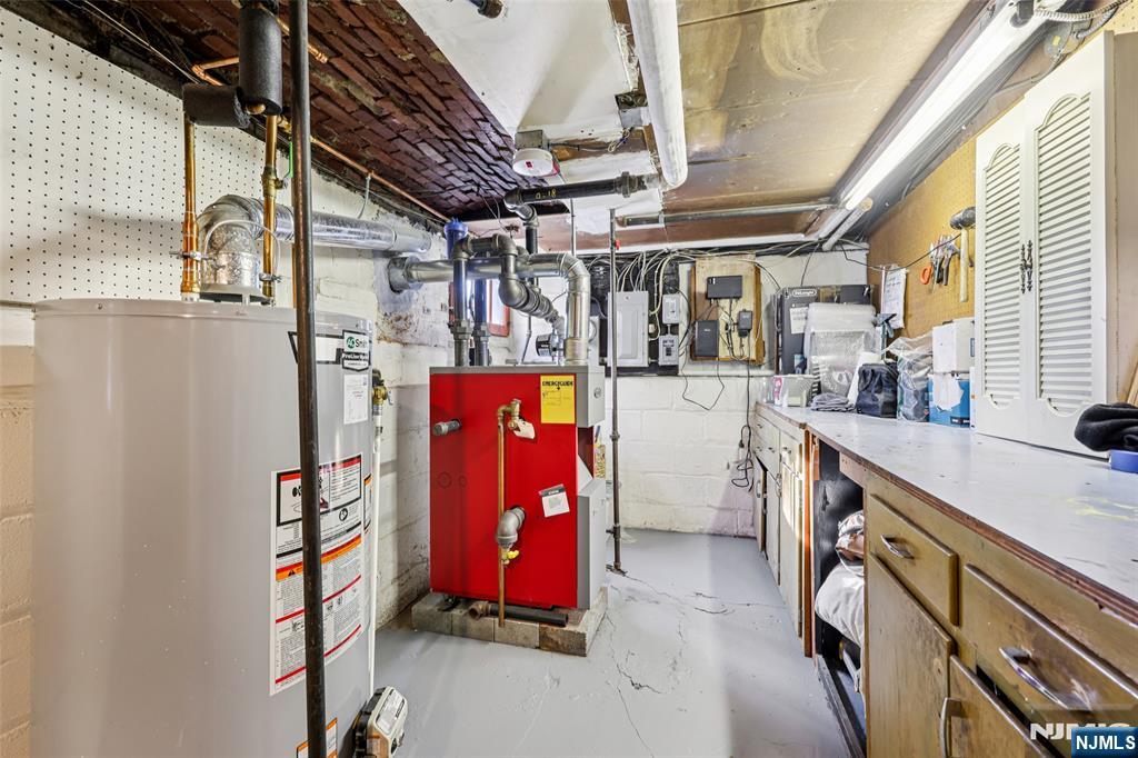 53 Forest Hill Road West Orange, NJ 07052 - Photo 30 of 40