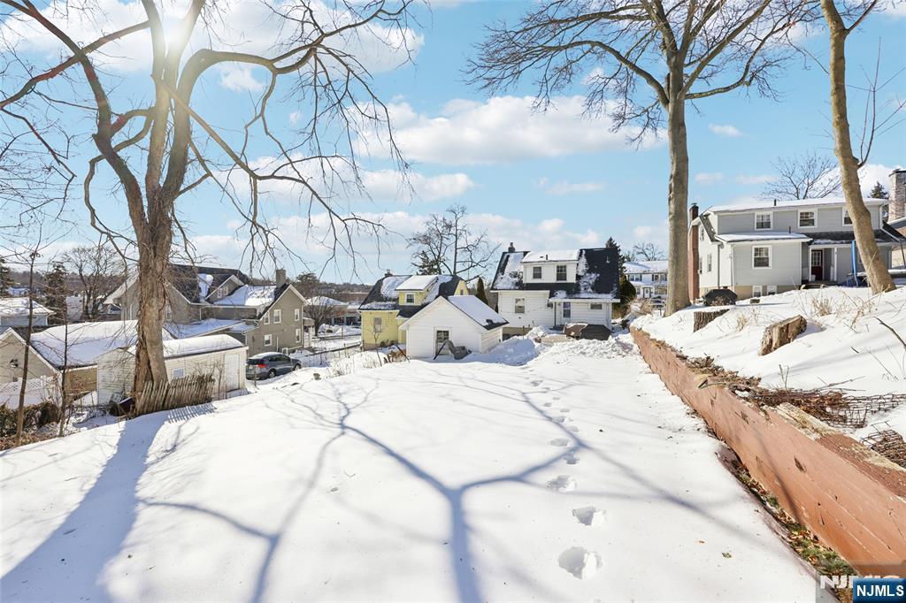 53 Forest Hill Road West Orange, NJ 07052 - Photo 37 of 40