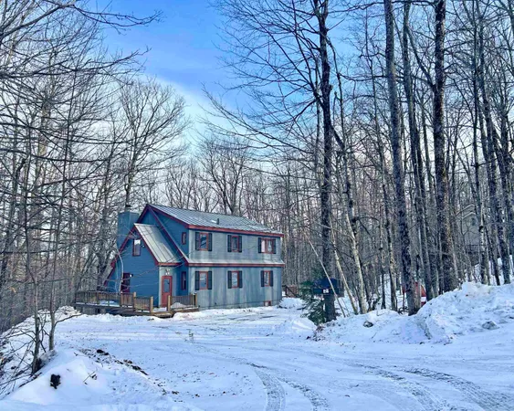 $387,500 | 69 Colonial Ridge Road, West Dover, VT 05356