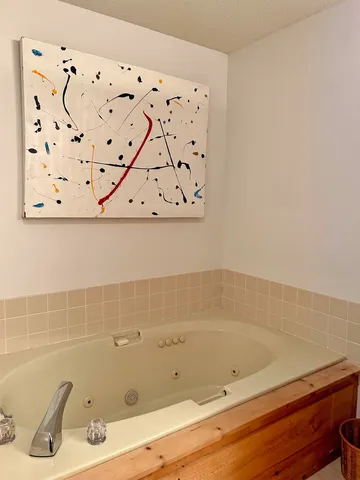 $450,000 | 69 Colonial Ridge Road, West Dover, VT 05356