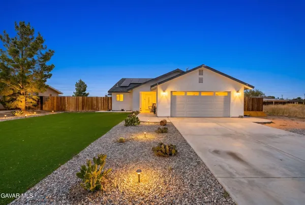 $399,900 | 7821 Fir Avenue, California City, CA 93505
