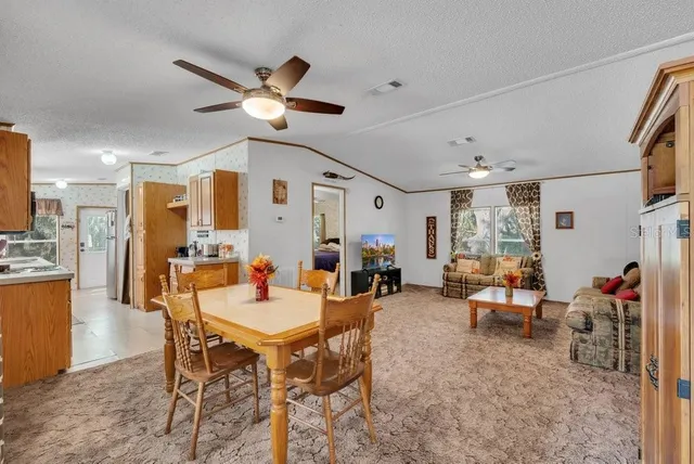 $1,000,000 | 415 Hal Colding Road, Lithia, FL 33547