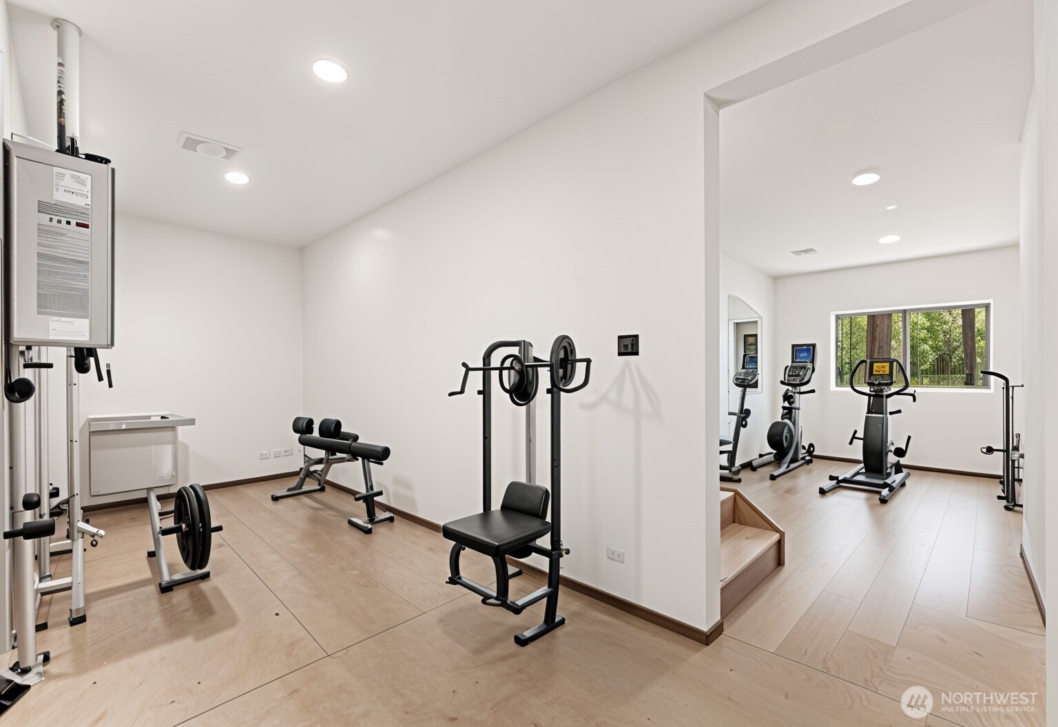 78 Homestead Road Winthrop, WA 98862 - Photo 37 of 40 a view of a room with gym equipment