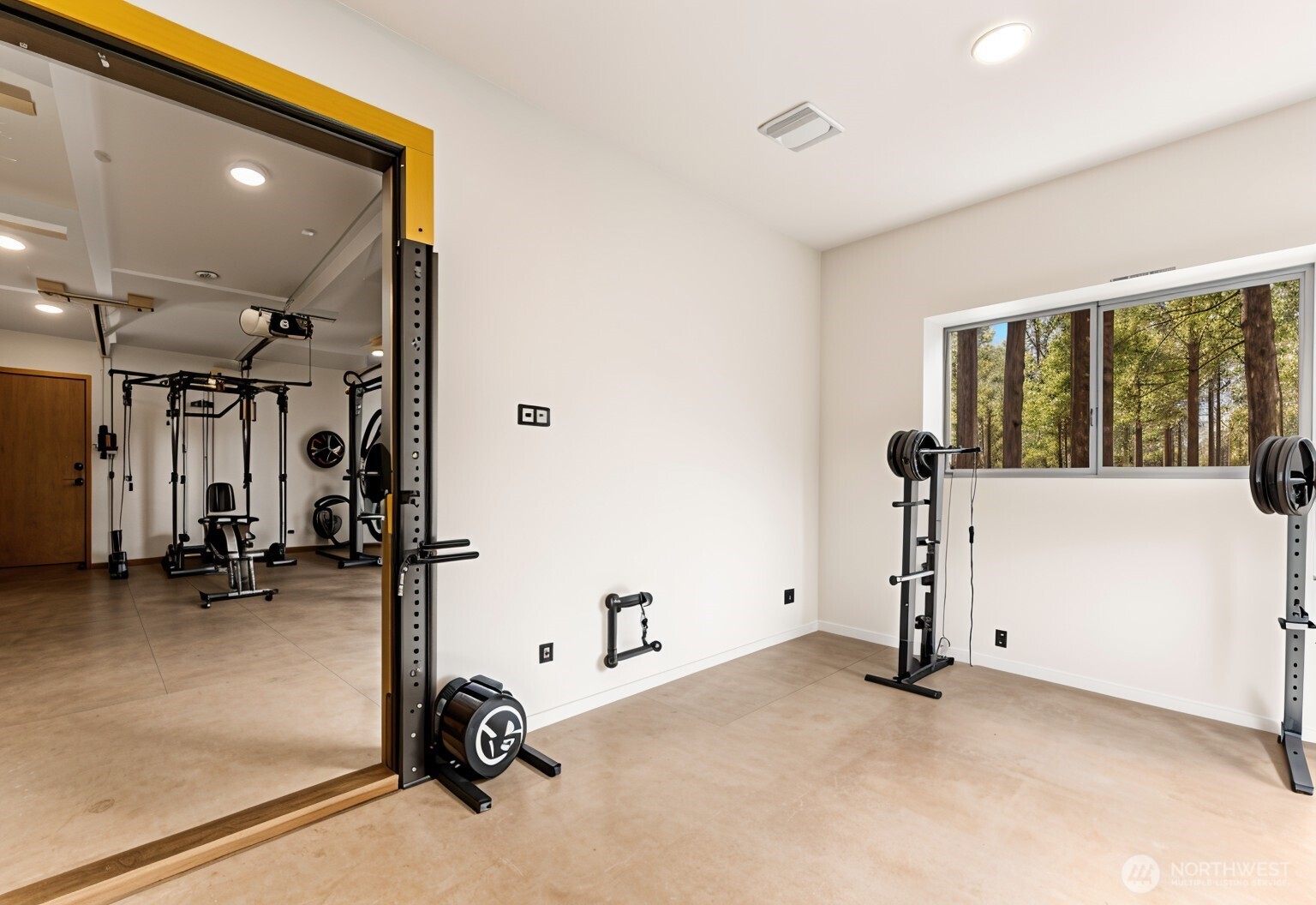 78 Homestead Road Winthrop, WA 98862 - Photo 38 of 40 a view of a room with gym equipment