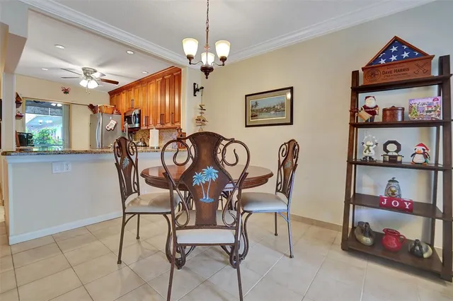 $249,900 | 860 Southeast 6th Avenue, Unit 402, Deerfield Beach, FL 33441