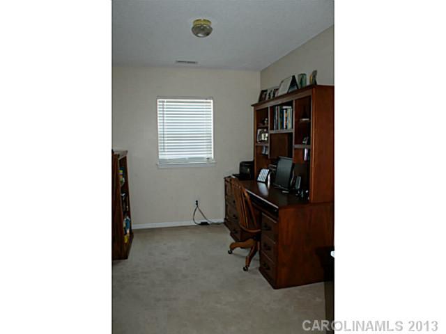 225 Chestnut Avenue Tega Cay, SC 29708 - Photo 10 of 12 Gallery Image 10