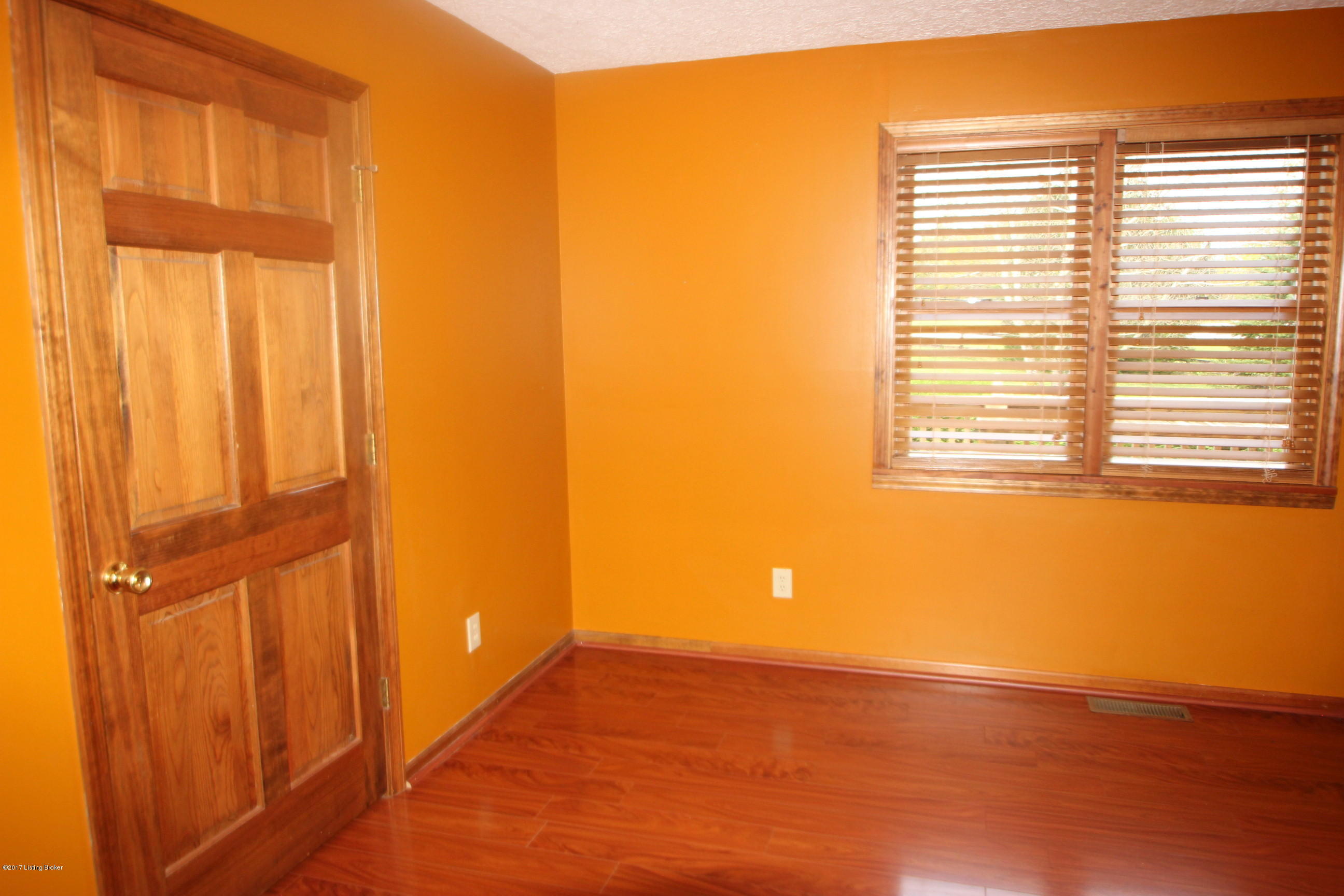 1628 Briar Ridge Road Mount Eden, KY 40046 - Photo 11 of 41 IMG_0366