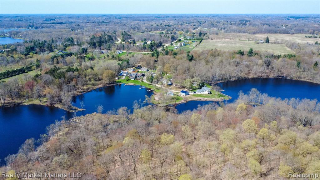 2543 Henry Road Lapeer, MI 48446 - Photo 25 of 30
