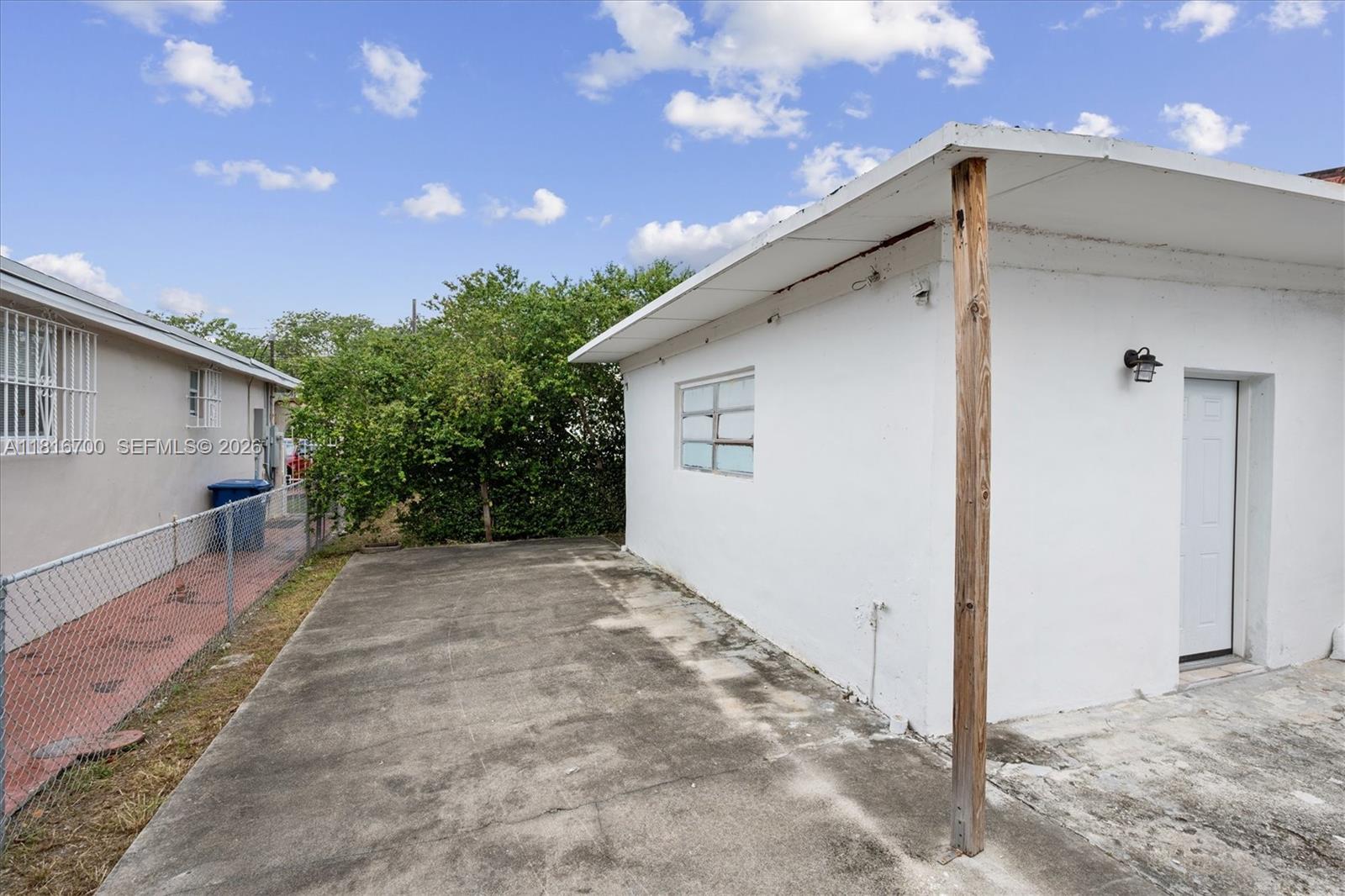 5726 Southwest 20th Street Miami, FL 33155 - Photo 25 of 27 Photo 27